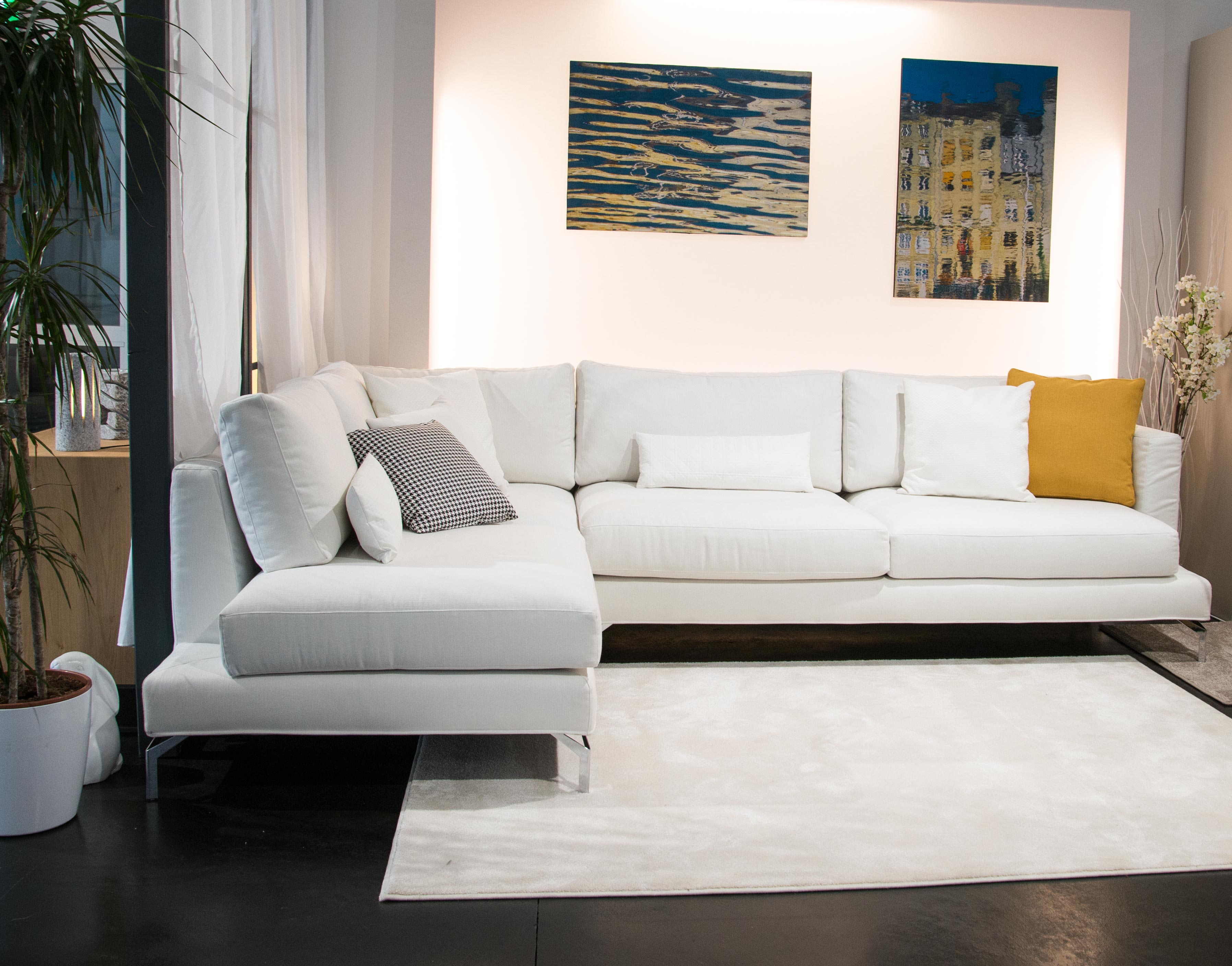 OUTLET SOTTO L'ALBERO